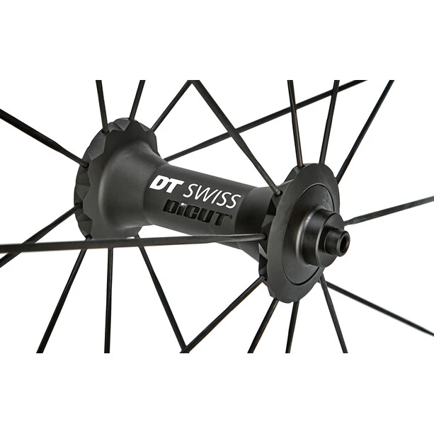 Dt-swiss Roues Vélo De Route PR 1400 Dicut 32 Oxic Roue Avant 28" Alu 100/5mm QR, Noir 2 Dt-swiss Roues Vélo De Route PR 1400 Dicut 32 Oxic Roue Avant 28" Alu 100/5mm QR, Noir – Image 2