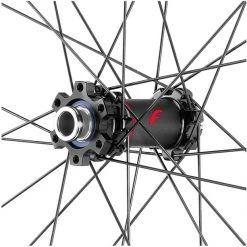 Fulcrumfulcrum-e-metal Roues VTT E-Metal 3 MTB Set De Roues 29" HG 8-11 Vitesses Disque 6 Boulons Clincher TLR, Noir -Promos Roues Boutique fulcrum e metal 3 mtb wheel set 29 xd 11 12 speed disc 6 bolt clincher tlr black 7