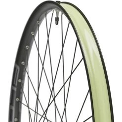 Notubes Roues VTT Flow S2 Roue Avant 27.5" Disque 6 Boulons 15x110mm, Noir/gris